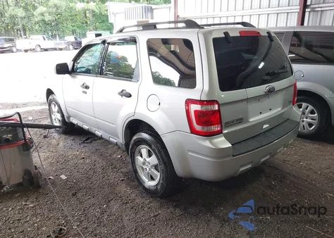 2011 Ford Escape Xlt из США, поврежденный, VIN 1FMCU9DG7BKB09247